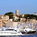Le Valencia By Interhome Appartamento