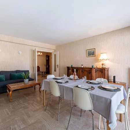Le Valencia By Interhome Lägenhet Cannes