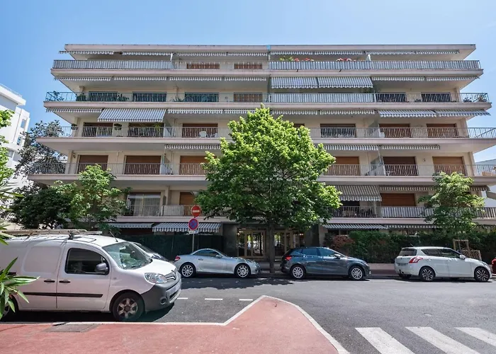 Apartman Le Valencia By Interhome