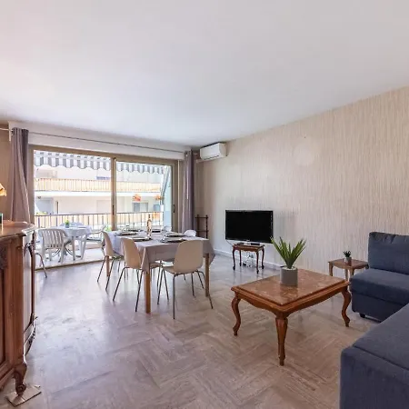 Le Valencia By Interhome Lägenhet Cannes